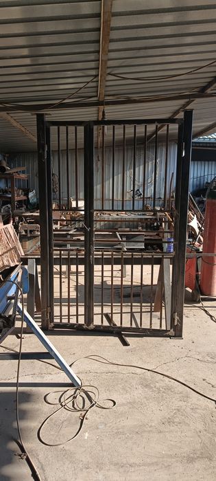 Executam confecții metalice de ori ce fel garduri,hale metalice ,