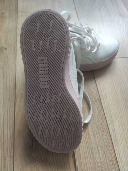 Papuci sport/tenisi/adidasi fetite Puma