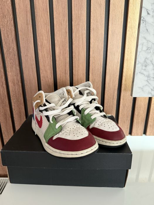 Vand pantofi Jordan