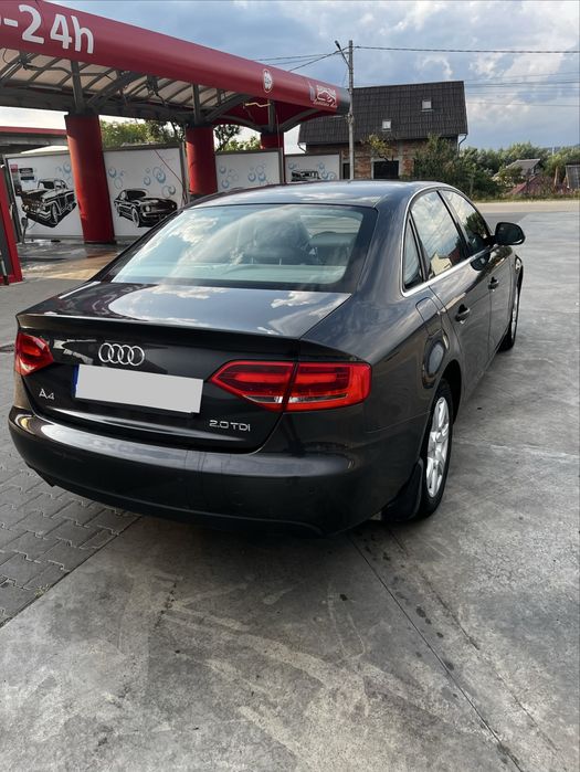 Audi A4B8 2009 2.0 tdi 143 cp automat piele full led xenon recent adus numere valabile