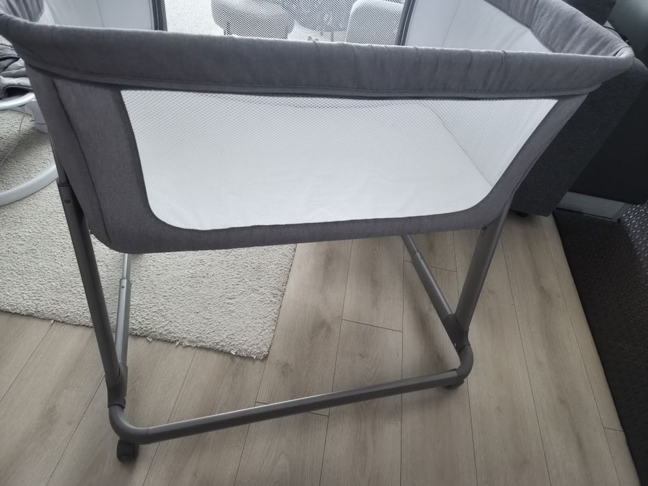 Patut co sleeper cu roti 0-7 luni