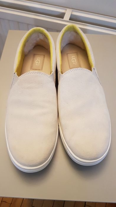 Trainers unisex marime 42