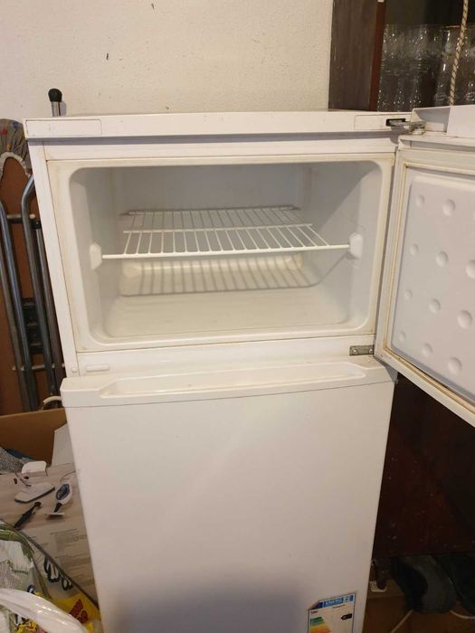 Продава се хладилник Beko RDM 6126 - много запазен
