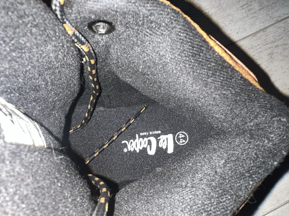 Обувки Lee Cooper - чисто нови