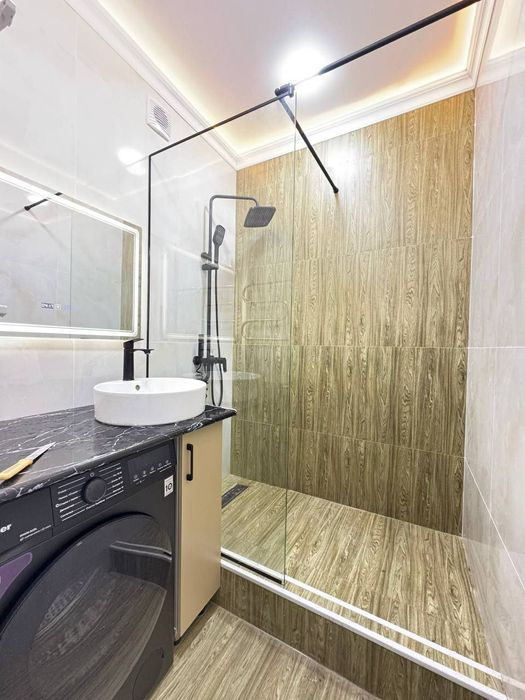 Квартира продаётся Чиланзар 7 квартал 2в3/1/4 меб тех ор актепа круг