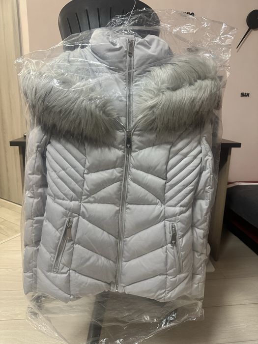 Дамско яке Guess, патешки пух, Сив, XS