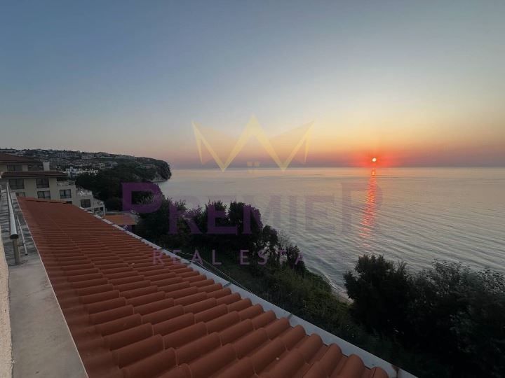 Продава се Многостаен апартамент в Бяла - 186 кв.м за 529 €/кв.м - Снимка #4