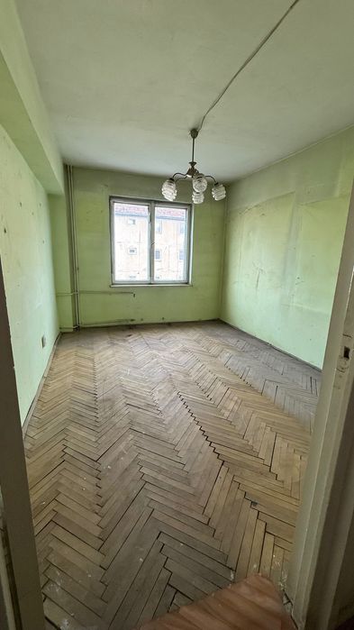 Vând apartament 2 camere