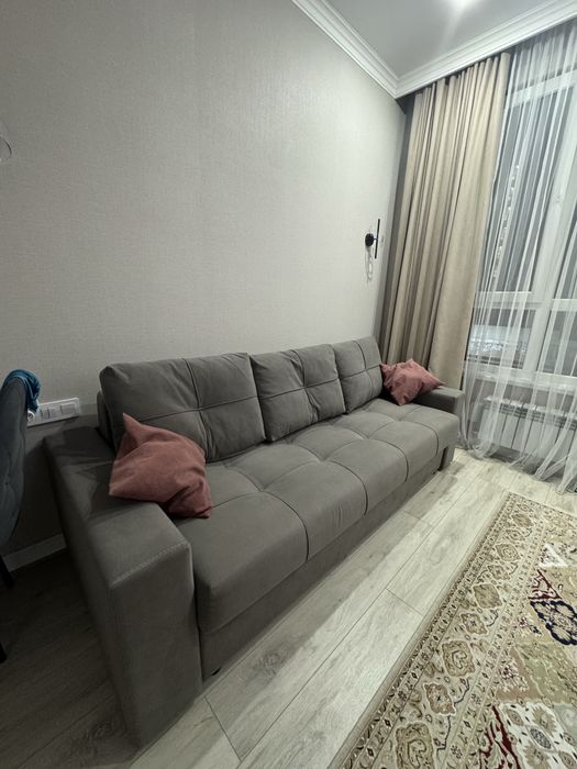 Продам диван в хорошем состоянии