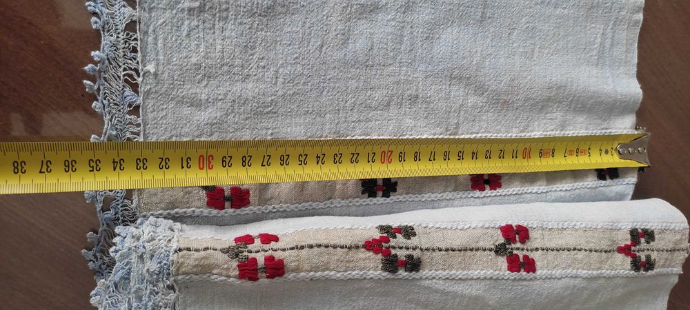 Автентичен добруджански плат* Пешкир* Памук* Ръчна бродерия/дантела