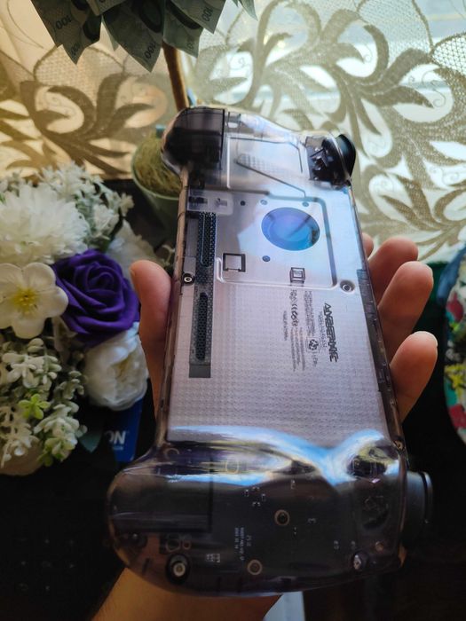 Anbernic RG557 Transparent Purple 12 GB Ram + 256 GB + Card 128 GB cu Jocuri (Versiunea Full! Impecabila!)