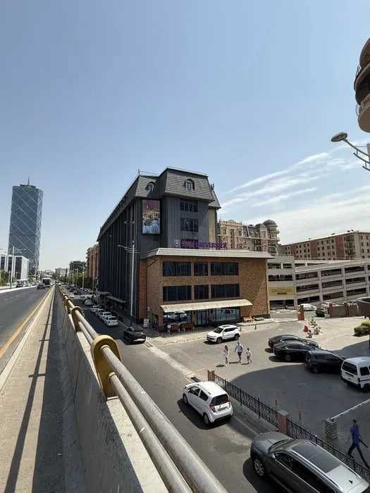 здание под клинику и медцентр | 7 000 м² | собственный паркинг