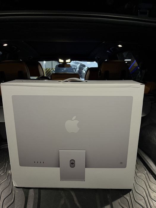 Моноблок Apple iMac 24 M4 MCR24