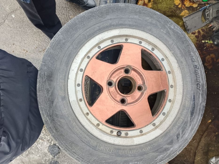 Диски   R14  с шинами продам