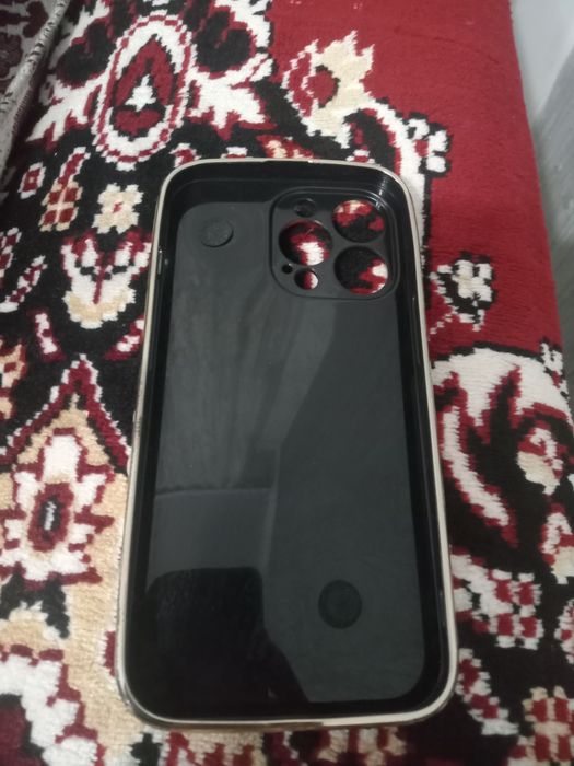 Чехлы для айфон 13про