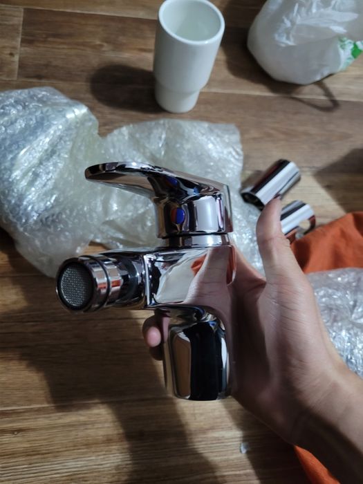 Кран смеситель биде