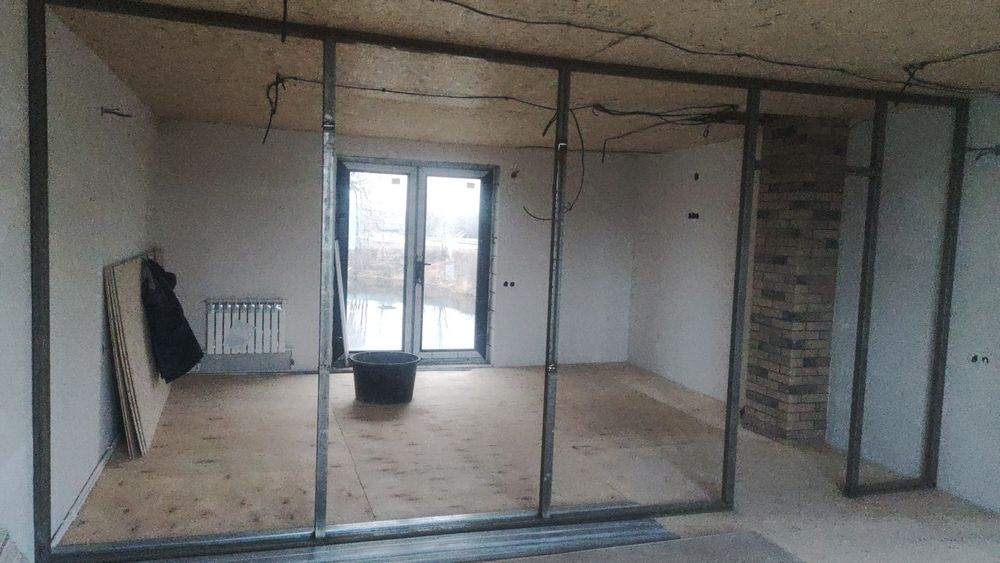 Ремонтник  по дому