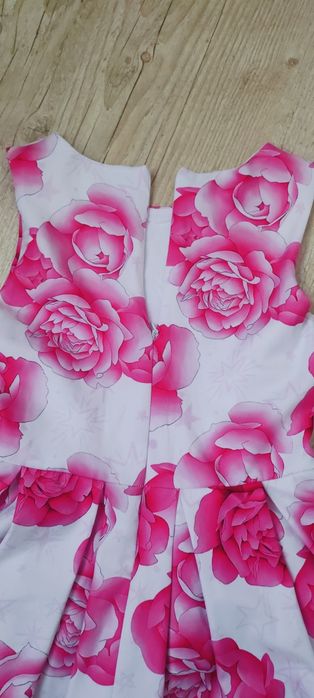 Детска рокля р-р. 134 см.