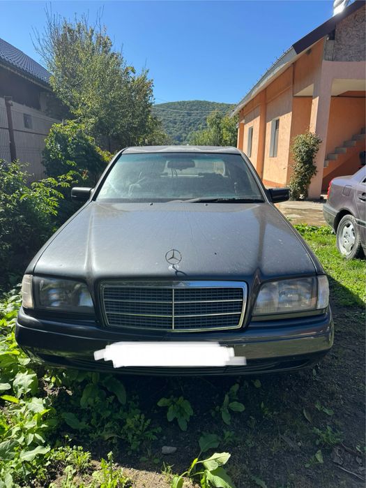 Mercedes benz c180 w202