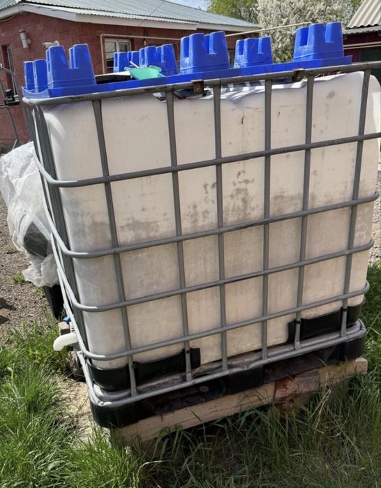 Емкость для воды