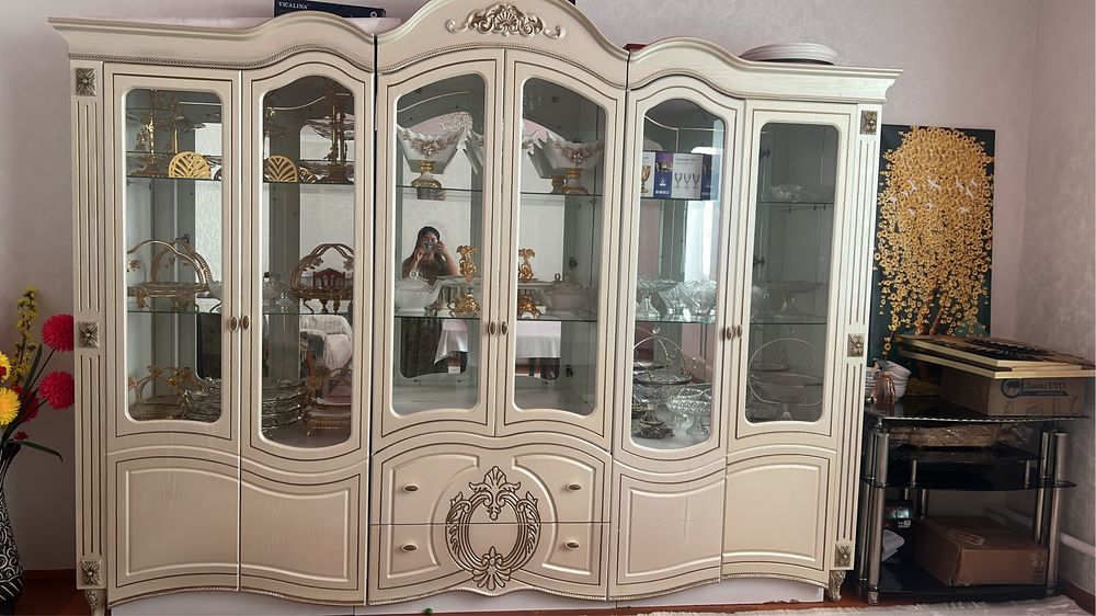 Гарнитур жағдайв жақсы, таза ұқыпты ұсталған
