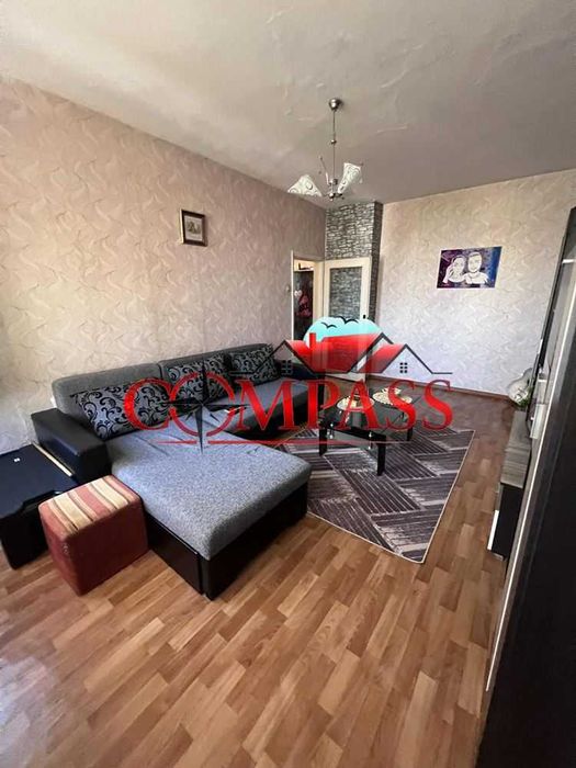 Продава се Едностаен апартамент в Ямбол, Център - 44 кв.м за 1100 €/кв.м - Снимка #1