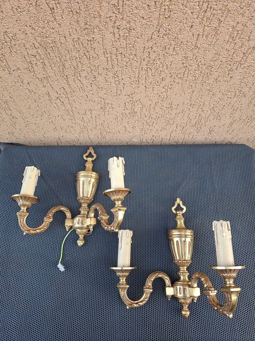 Aplice din bronz
