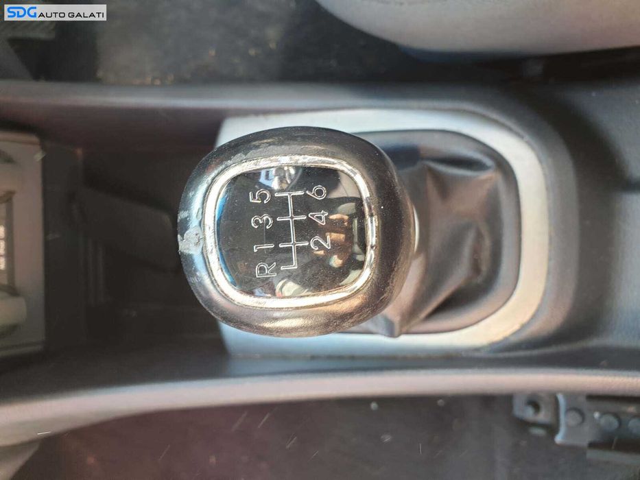 Nuca cu Manson in 6 Trepte de la Schimbator Trepte Viteze Kia Rio 3 2011 - 2015 (uzura) [Q2912]