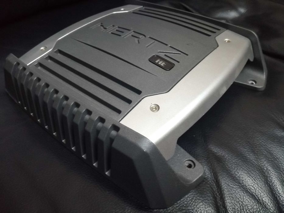 Усилвател HERZ HE2.1 400wRMS