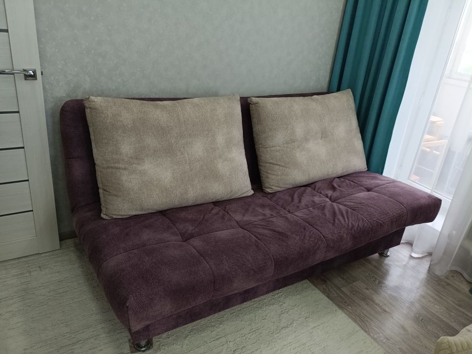 Продам диван б/у