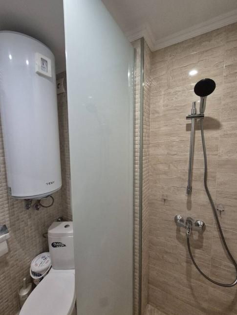 Дава се под наем Двустаен апартамент в Пловдив, Младежки Хълм - 65 кв.м за 484.5 € - Снимка #4