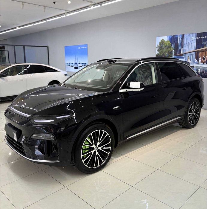 Leapmotor C11 300 KM Hybrit, Yillik 0% Ustamada