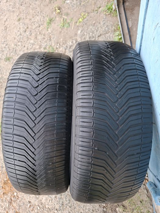 Продам шины 235/55/18 мишелин