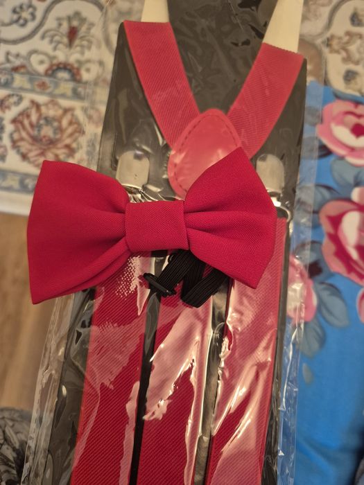 Продаётся новая подтяжка и бантик