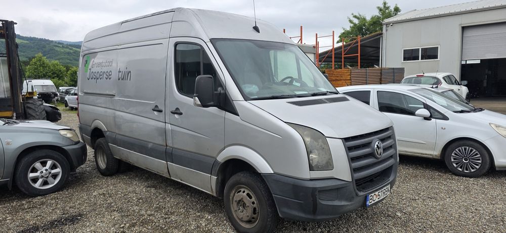 Vw crafter 25 tdi punte dublă cat B. (BATE MOTORU).