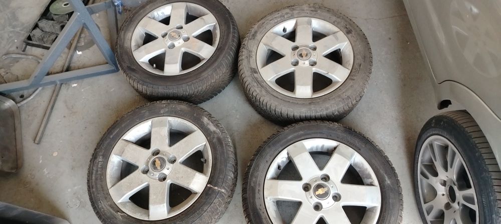Продам диск эпика заводской с шинами 205/55R16 R16