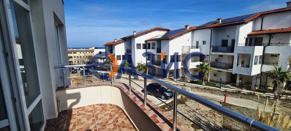 Студио в жилищна сграда с паркомясто, 48 кв. м., Созопол, България,