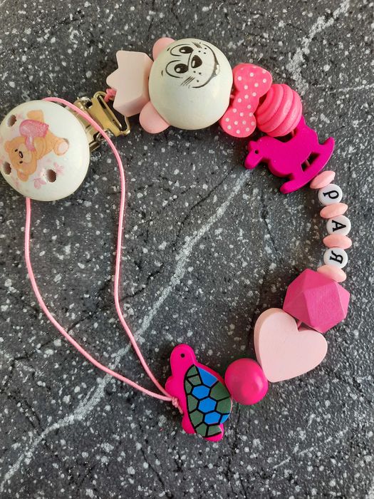 Клипс за биберон И ключодържатели