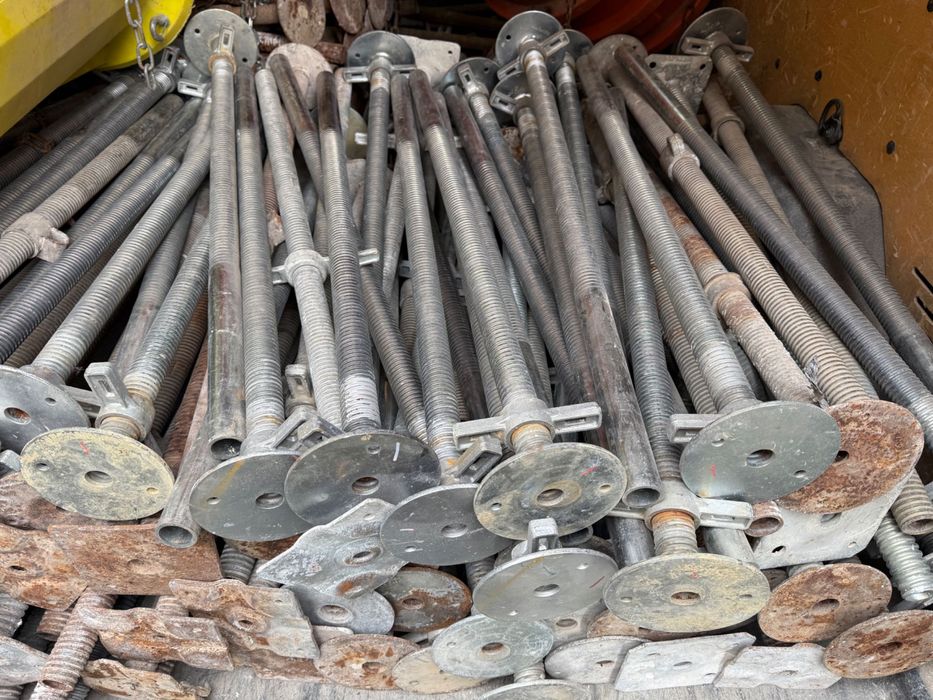 Picioare reglabile pentru schelă model italian 3,8 cm