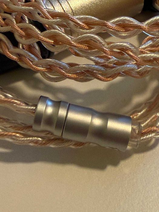 Cablu Audio Balansat Custom XLR 4-Pin la Dual 3.5mm