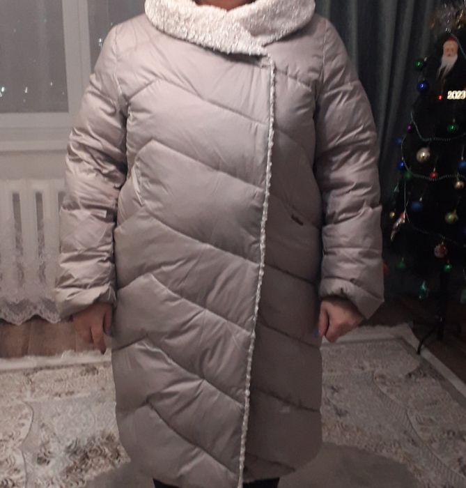 Продам верхнюю одежду