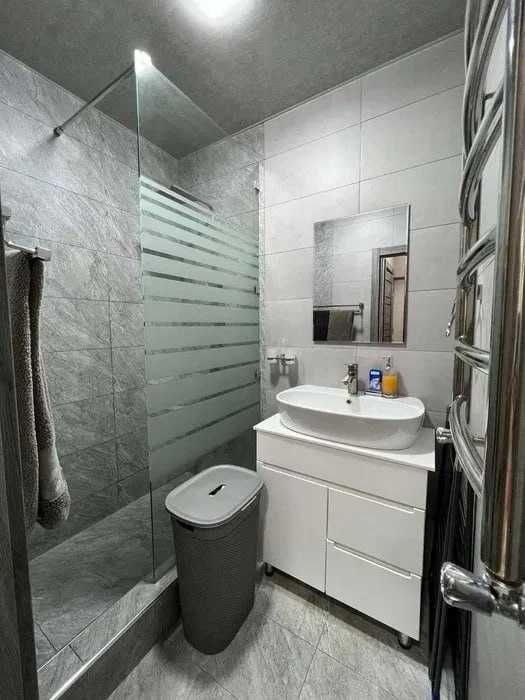 Сдаётся 2ком квартира на  Мирзо-Улугбекский ‼️ Массив Феруза 62м2