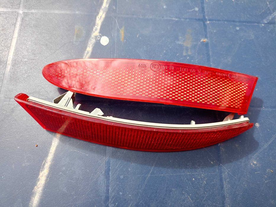 BWM X3 F25 / БМВ Х3 Ф25 Светлоотразители За Задна Броня