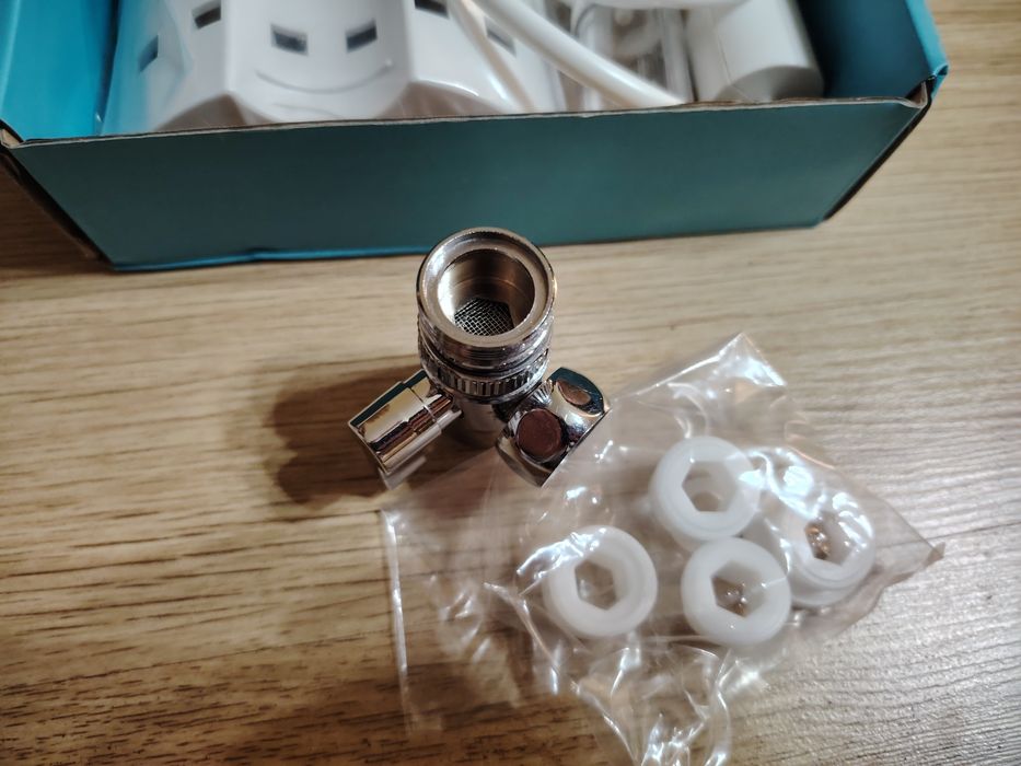 Dus bucal cu conectarea directa la reteaua de apa.