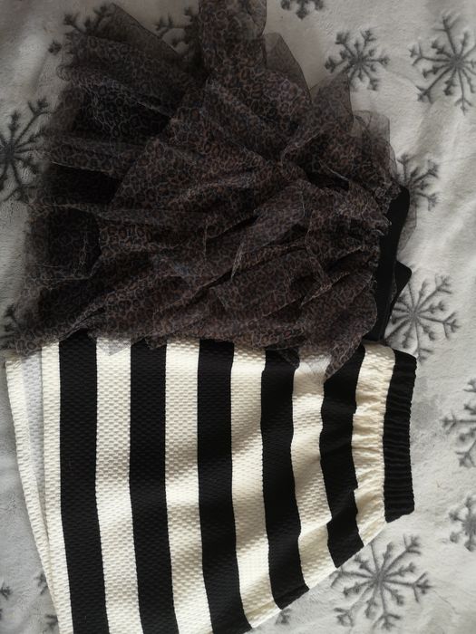 Fusta fete, 8, 9 ani, 134-140, noi