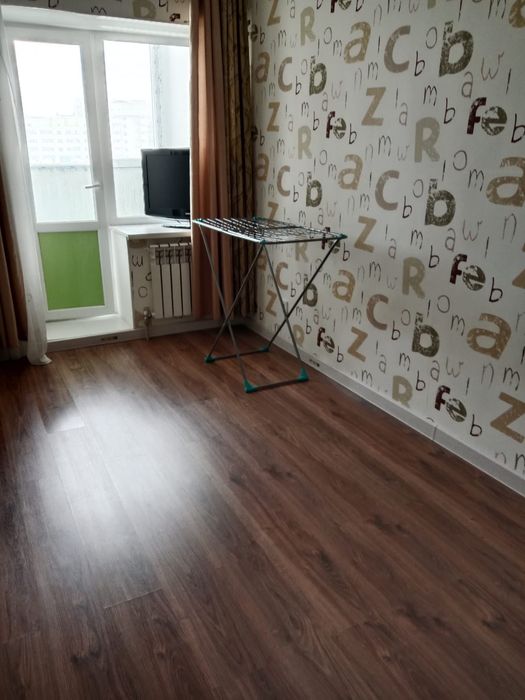 Сдаю 2 комнатную квартиру.