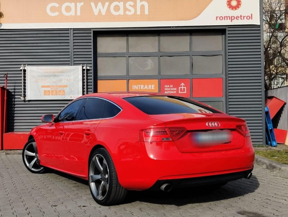 Vând audi a5 1,8 benzină tfsi sportback facelift.. nr. 0757772921  preț 9500 € usor negociabil