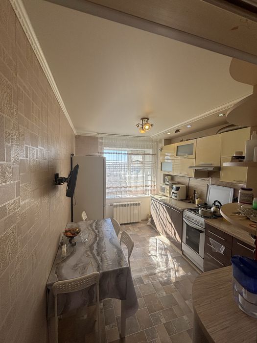 Продам 3 комнатную квартиру