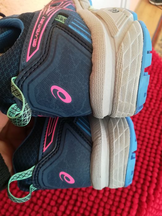 Adidași Asics nr 38 dama