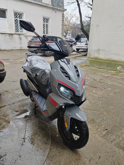 Scuter nou ZNEN 125cc